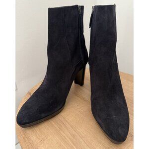 New Aquatalia Regan Suede Navy Blue Almond Toe Ankle Heel Boots Size 12